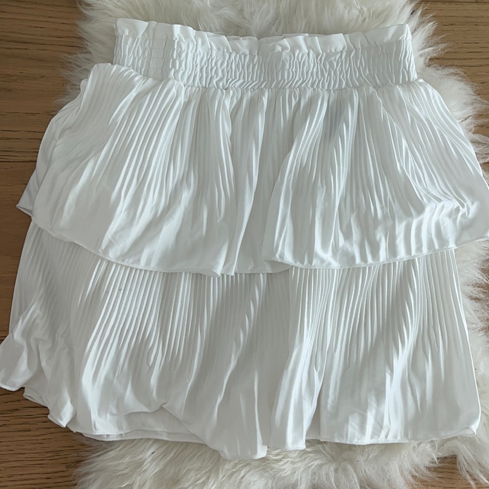 Princess Polly Ruffle Mini White Skit: Size 4